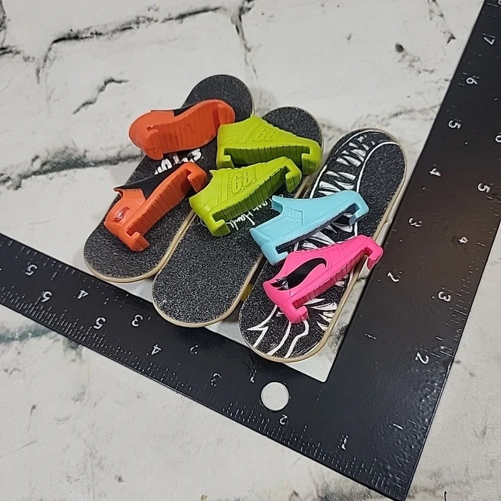 Hot Wheels Tony Hawk‎ Fingerboard Lot With Sneakers Shoes Skate Skull Grind